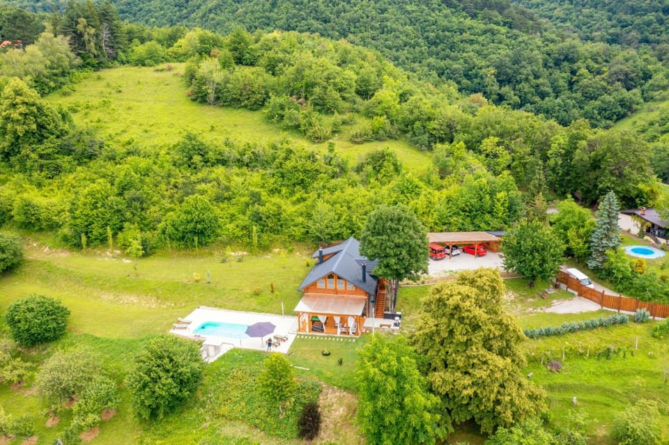 Property building, Bird's eye view, Swimming pool