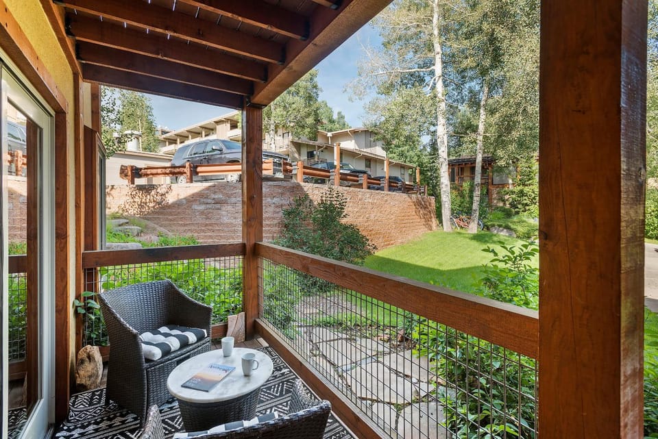 Willows Condos by Snowmass Vacations Apartment in Snowmass Village