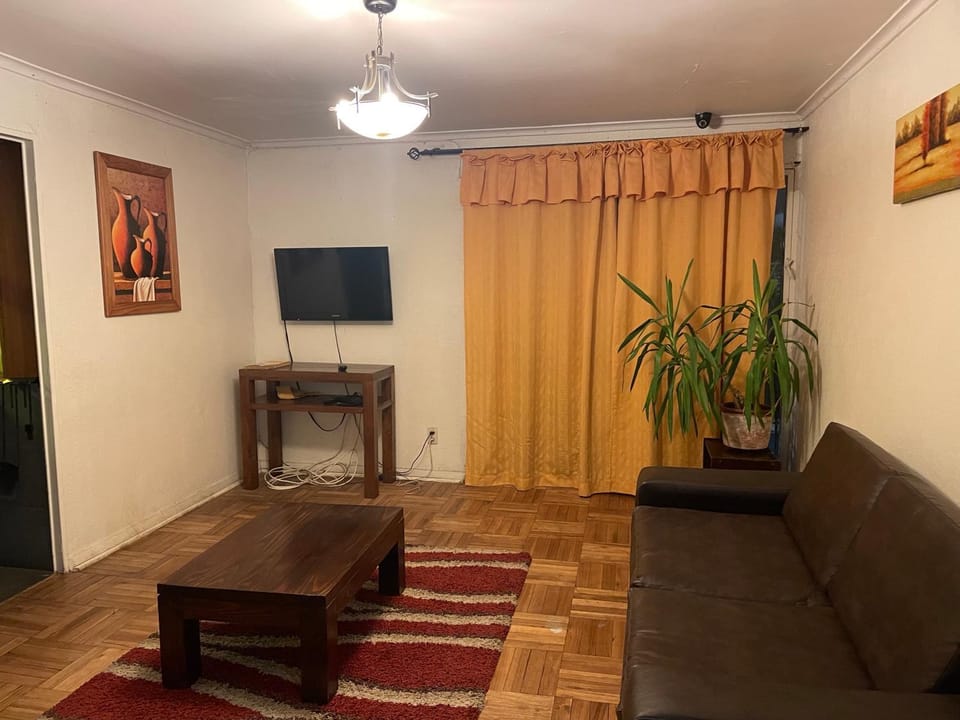 Communal lounge/ TV room, TV and multimedia, Living room