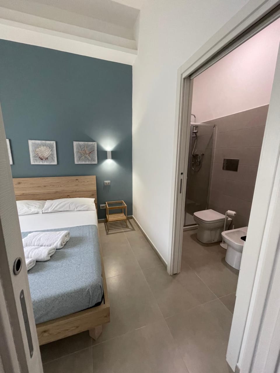 Bathroom, Bedroom
