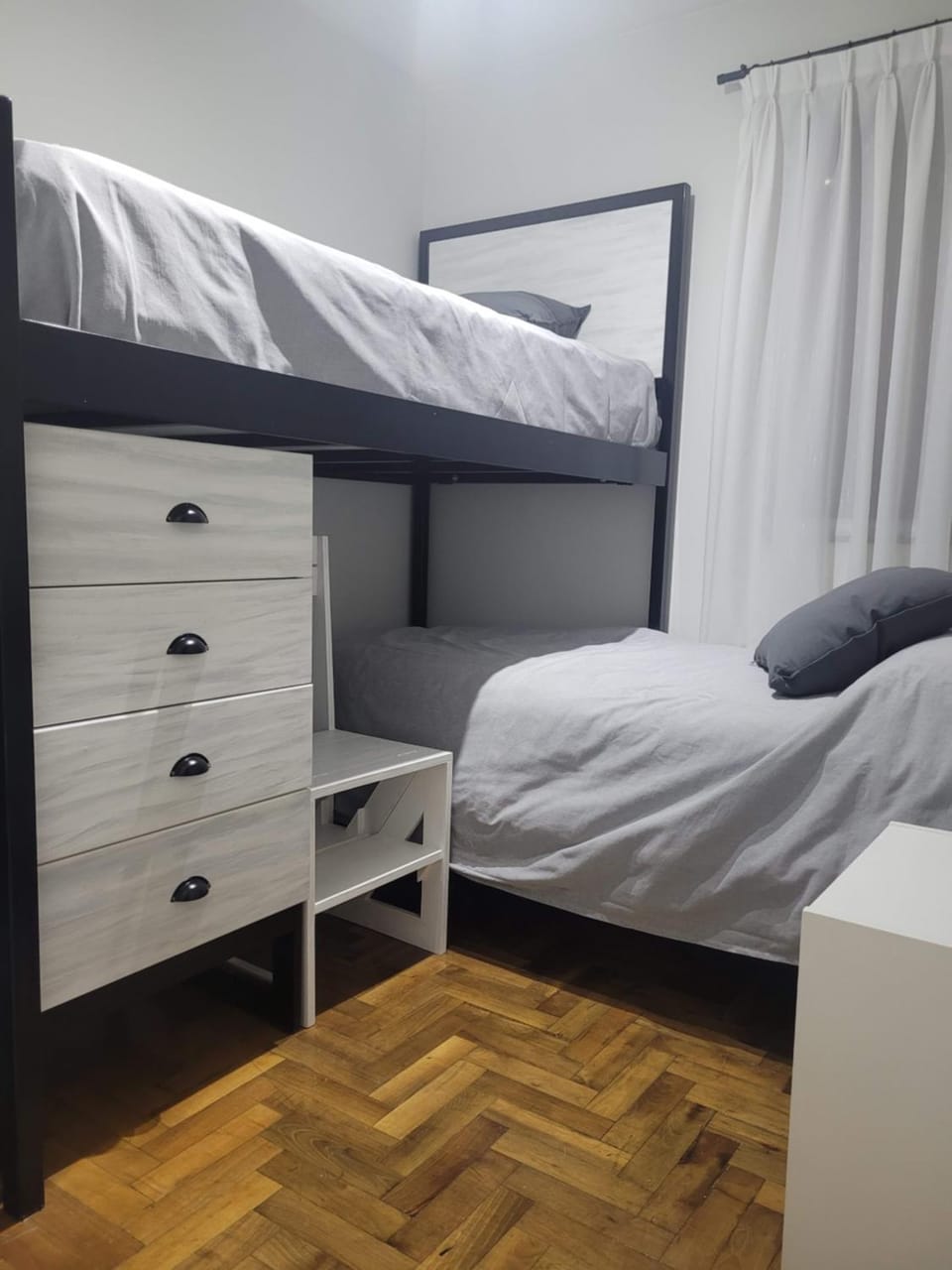 bunk bed