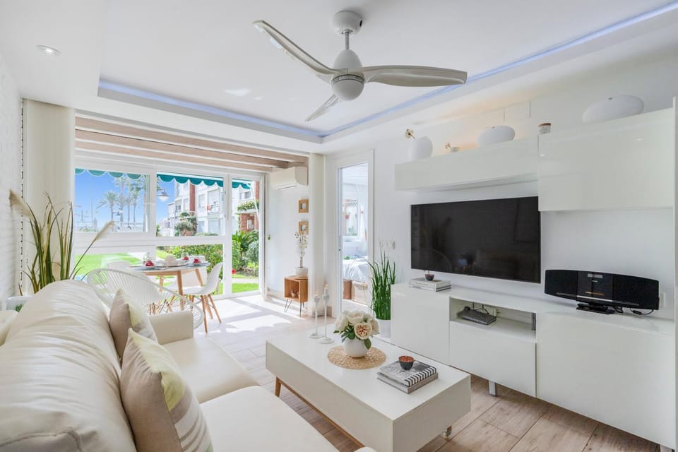Lounge or bar