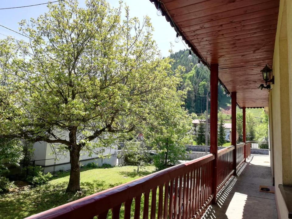 Property building, Spring, Natural landscape, Garden view, Inner courtyard view, Parking