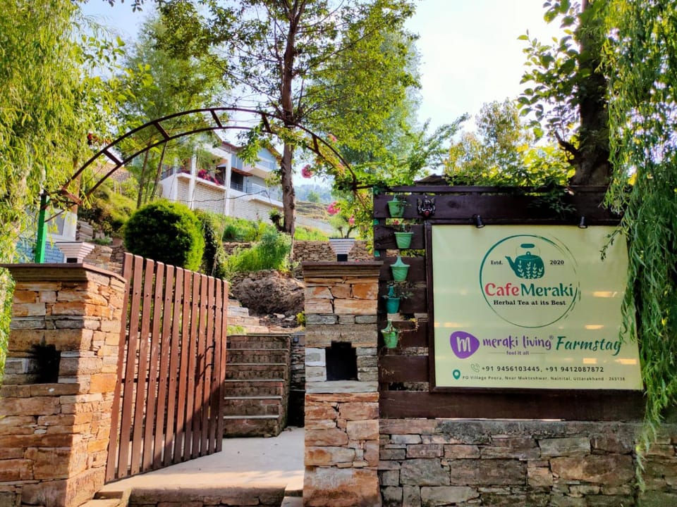Facade/entrance, Property logo or sign, Garden view