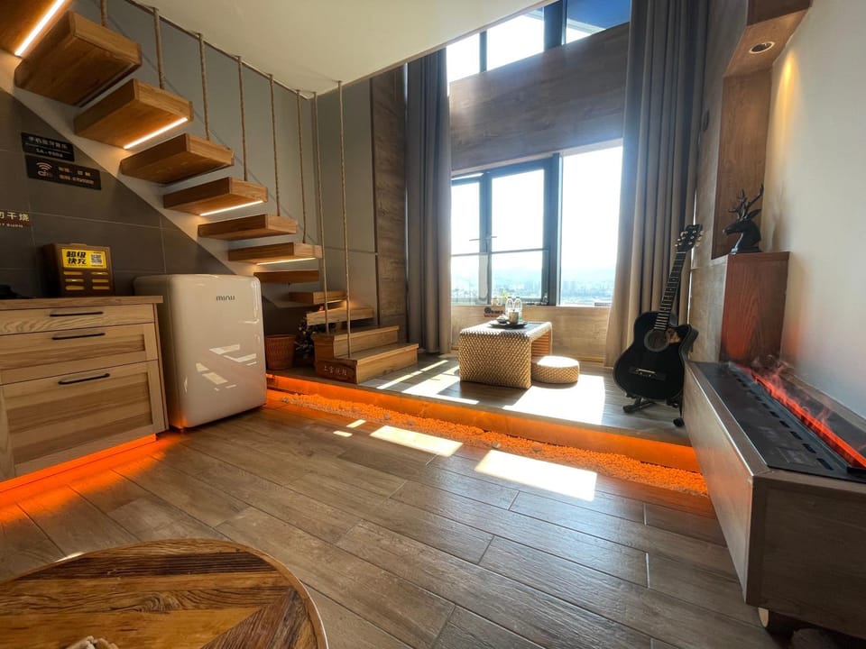 哲帆民宿 两江新区大竹林西大附中店 Apartment in China