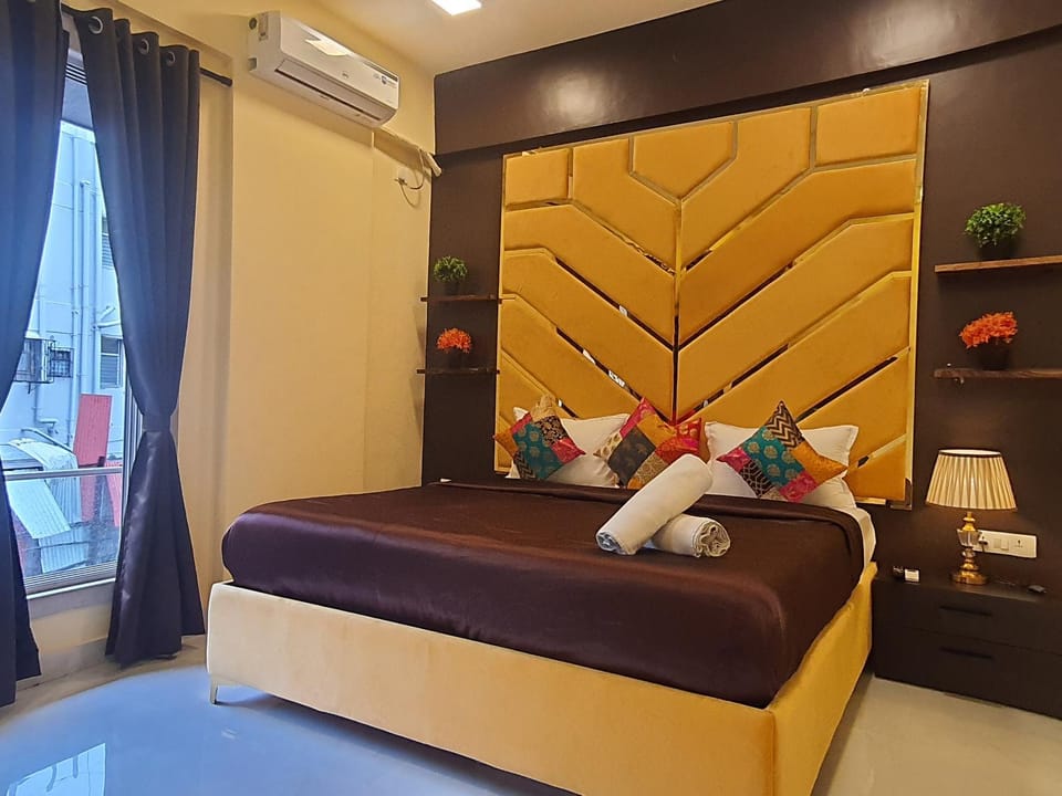 Bed, Photo of the whole room, Bedroom, air conditioner