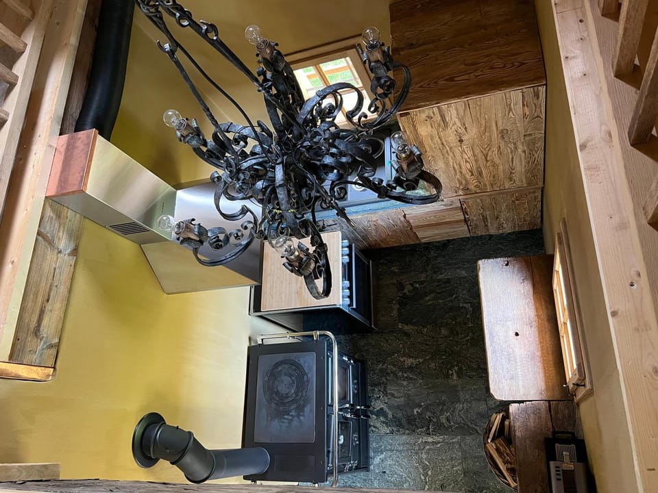 Kitchen or kitchenette, kitchen
