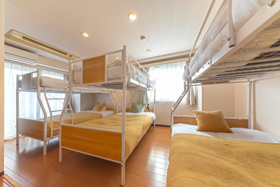 Balcony/Terrace, Bedroom, bunk bed