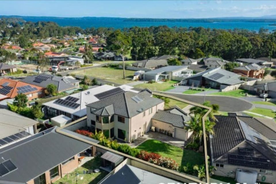 Beautiful 5 bedroom house in Jervis Bay House in Saint Georges Basin