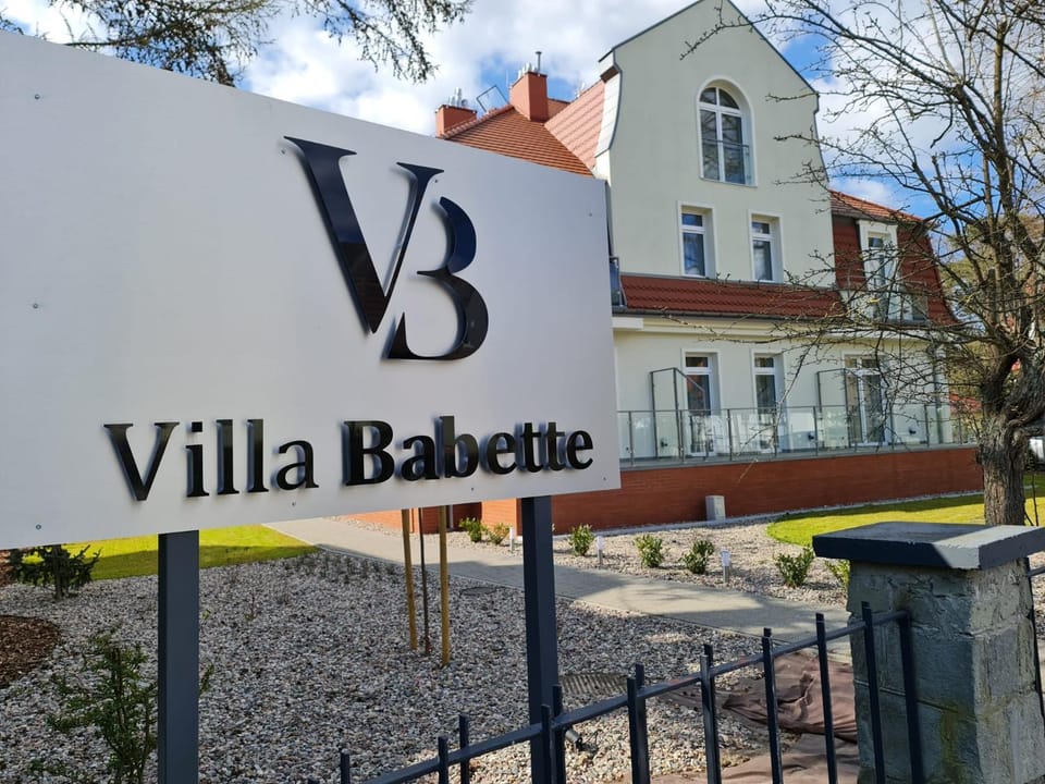 Villa Babette - PARKING, Wi-Fi, Reinigung - alles im Preis inbegriffen! Apartment hotel in Swinoujscie