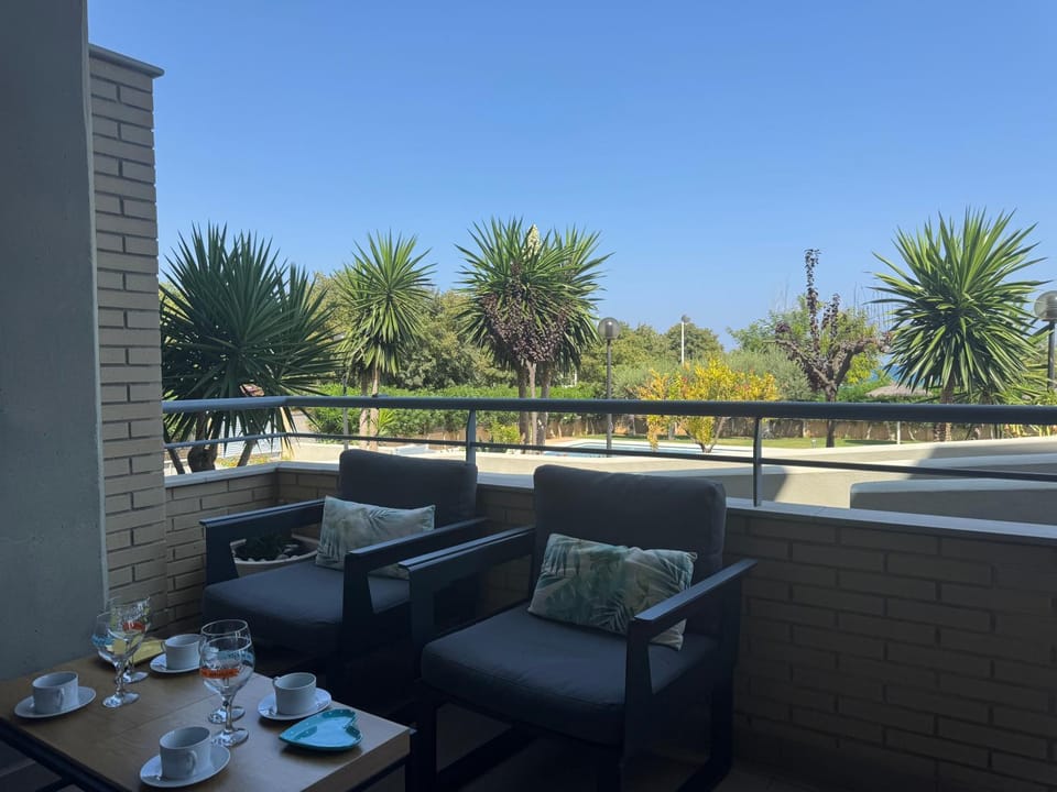 Balcony/Terrace, Balcony/Terrace