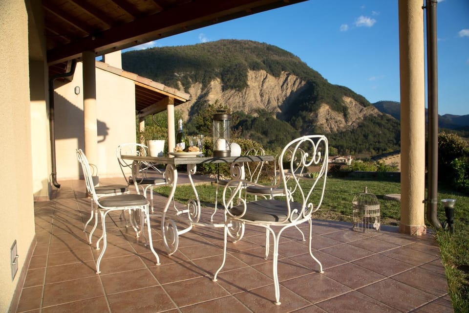 Patio, Balcony/Terrace, Mountain view
