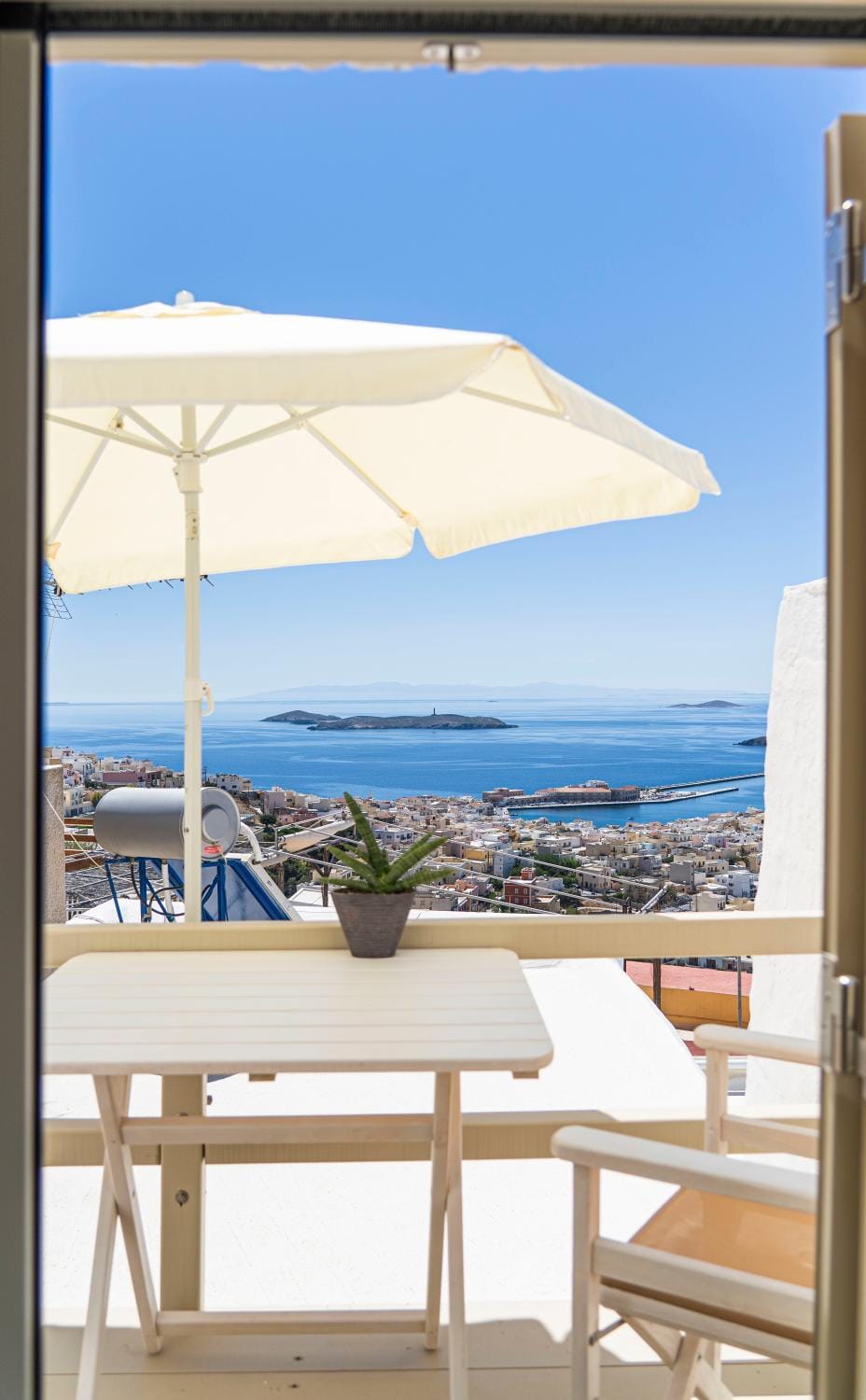 Tarik Home live traditional Apartment in Decentralized Administration of the Aegean