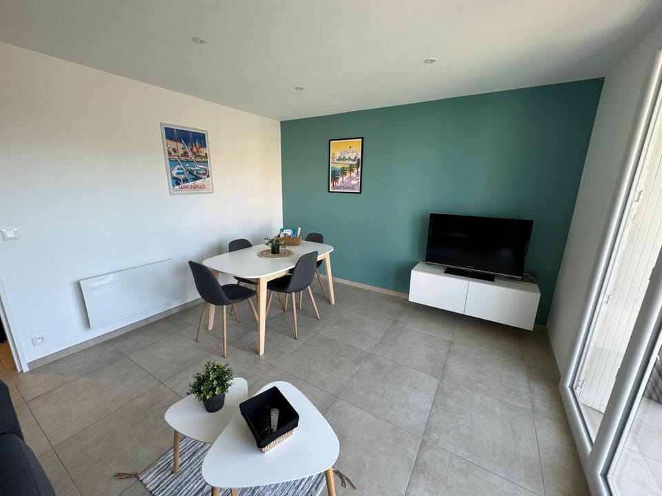 Chez Julie Apartment in Saint-Raphael