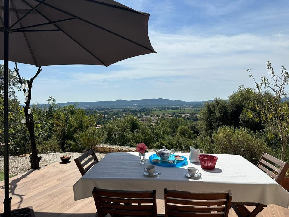 Villa Madou Bed and Breakfast in Rochefort-du-Gard