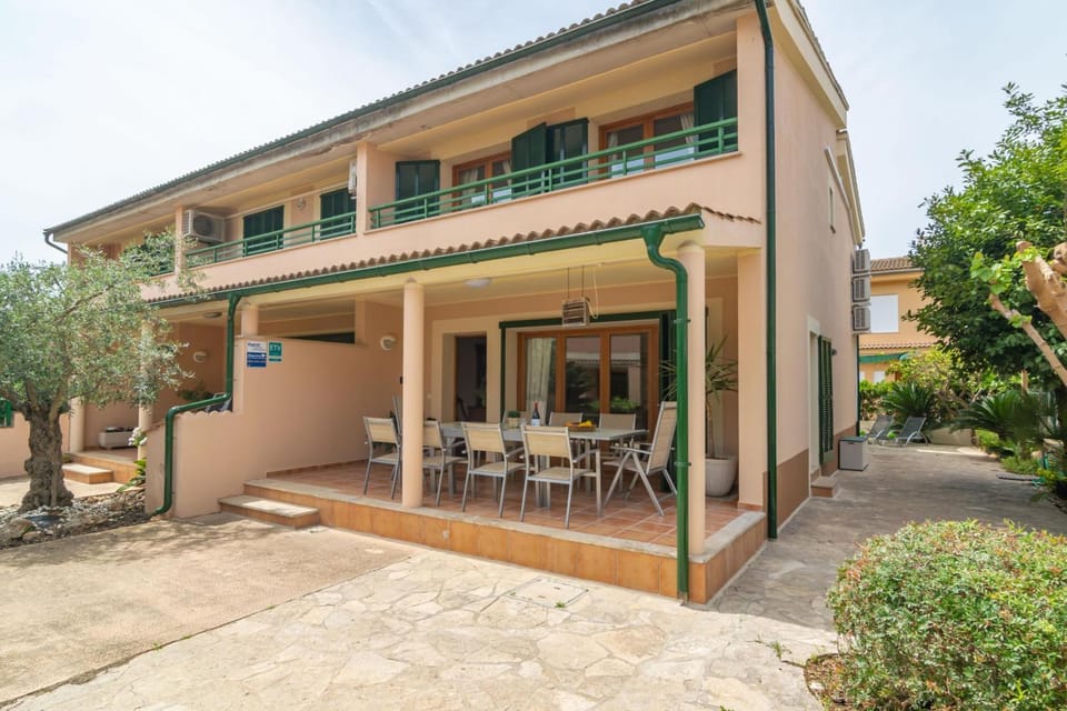 Property building, Patio, Other