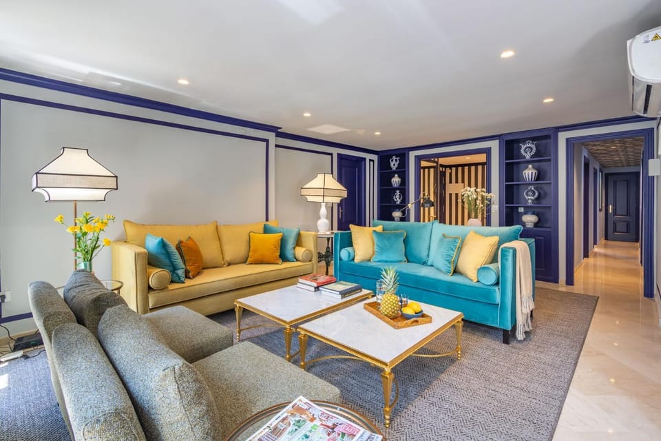 Lounge or bar