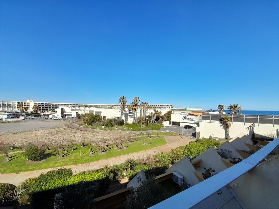 Property building, Natural landscape, Sea view
