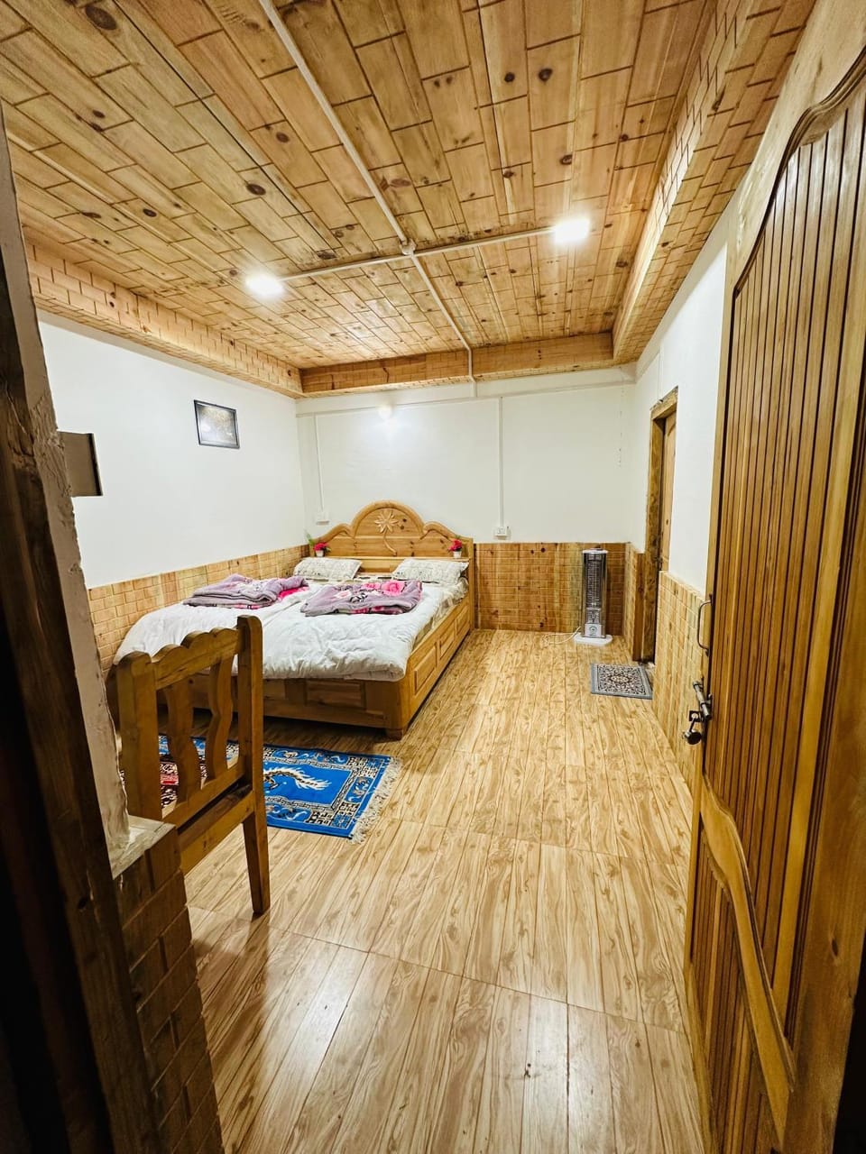 Bed, Photo of the whole room, Bedroom, wardrobe