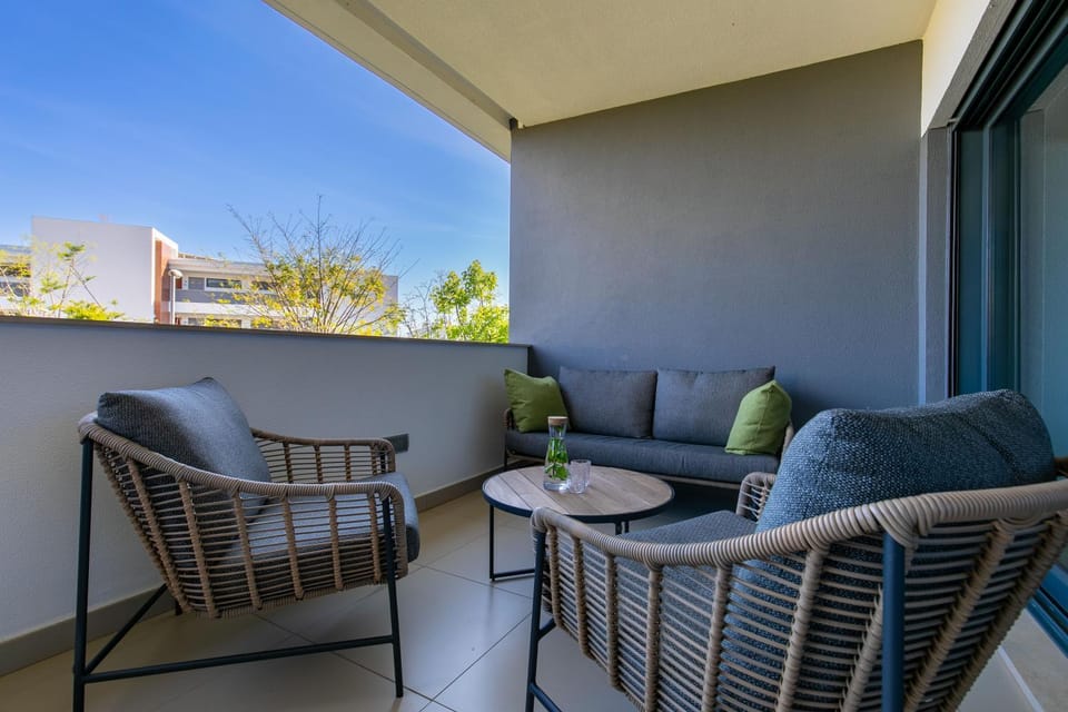 The Sunshine Apartment - Marina Village Apartment in Lagos