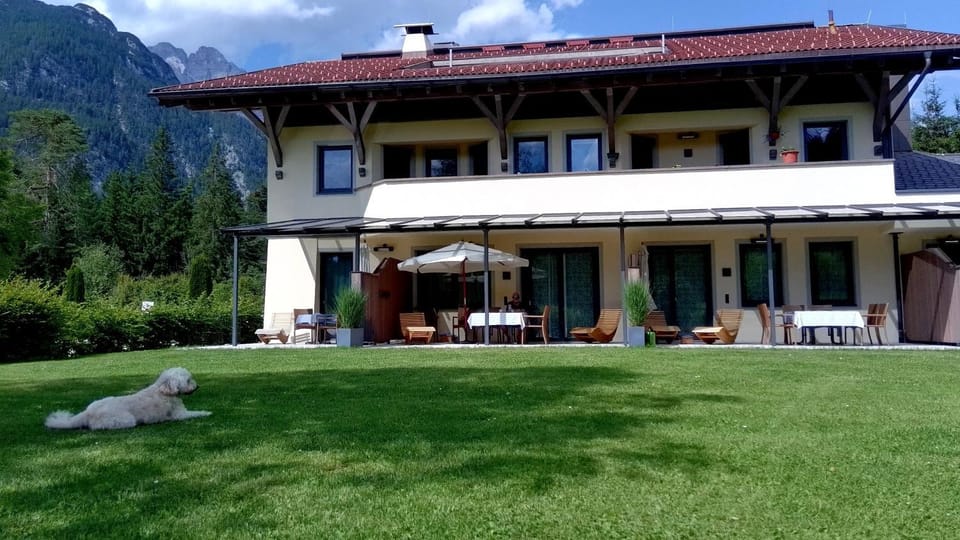 Garden view, pet friendly