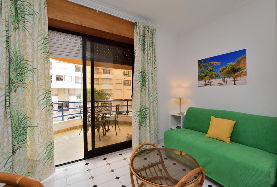 Palmeiras Beach Apartment Apartment in Costa da Caparica