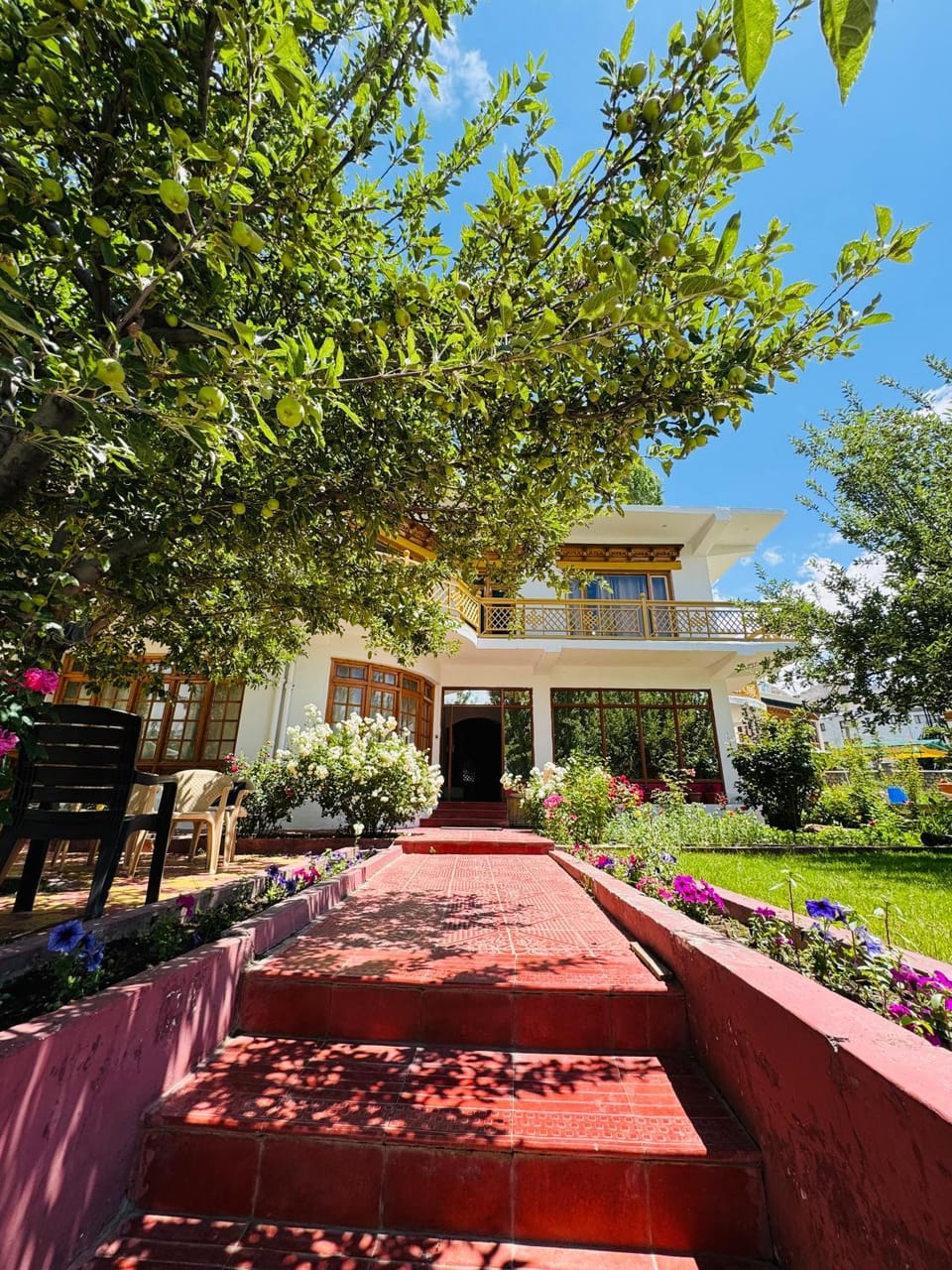 Hinjuma guest house Bed and Breakfast in India