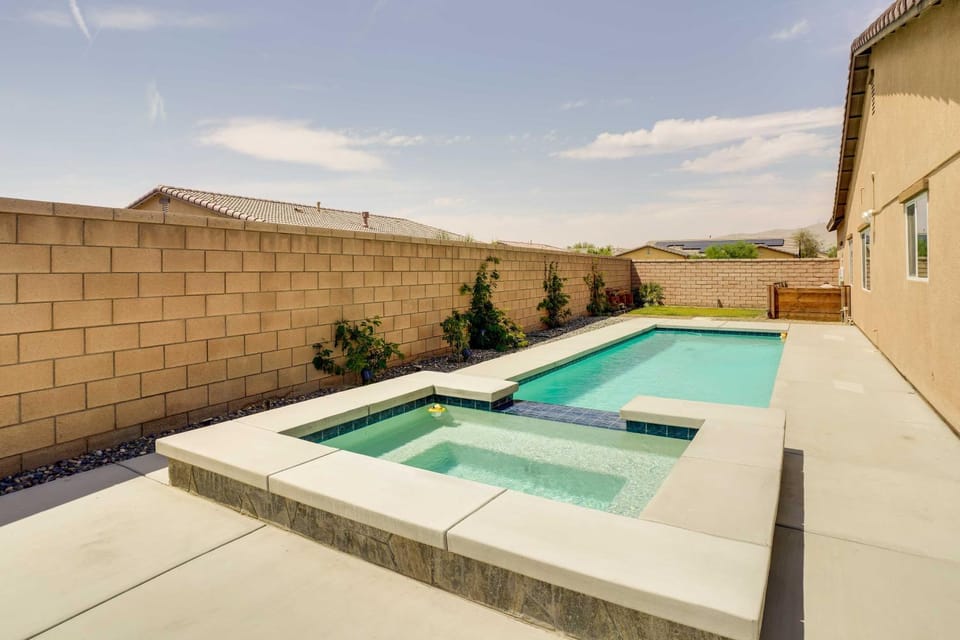 Indio House w/ Pool: 7 Mi to Empire Polo Club! House in Indio