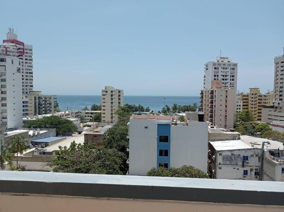 Acogedor apartamento con excelente vista al mar. Apartment in Gaira