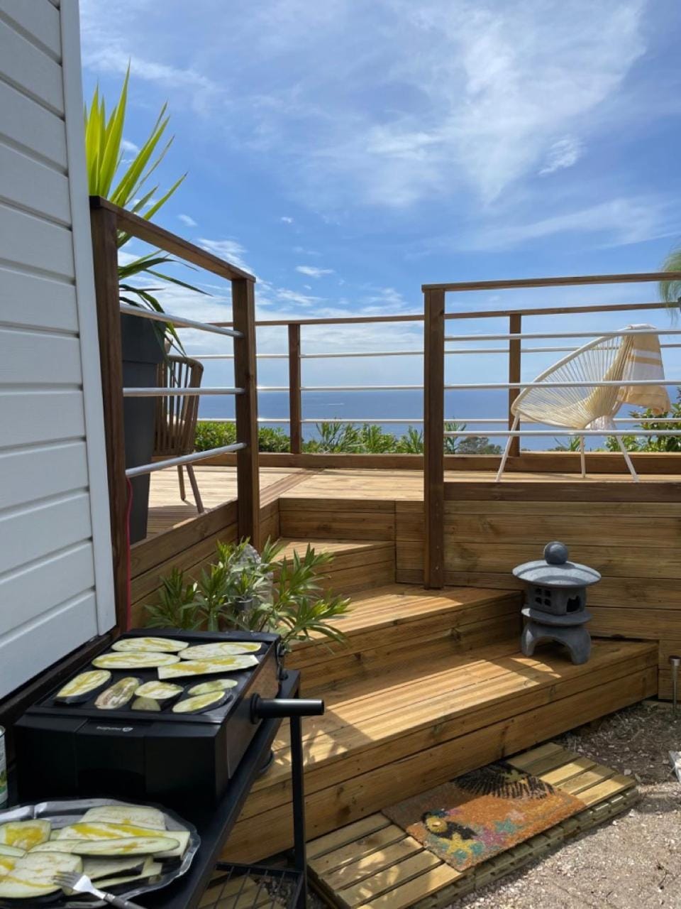 BBQ facilities, Sea view