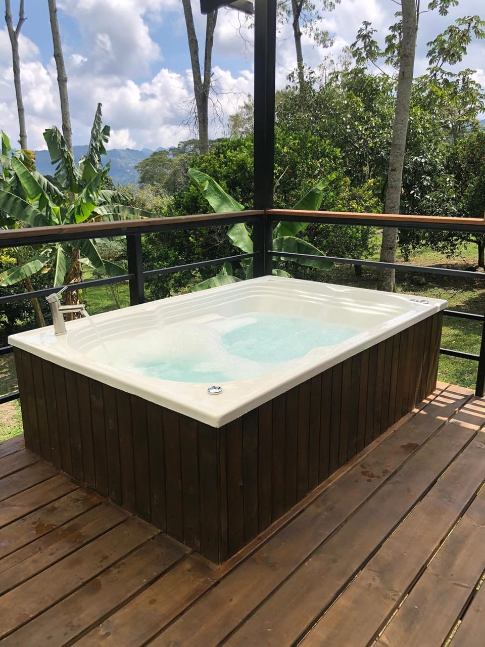 Day, Natural landscape, Hot Tub