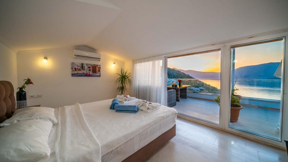 VİLLA ANGEL - HARiKA MANZARA Villa in Kalkan Belediyesi
