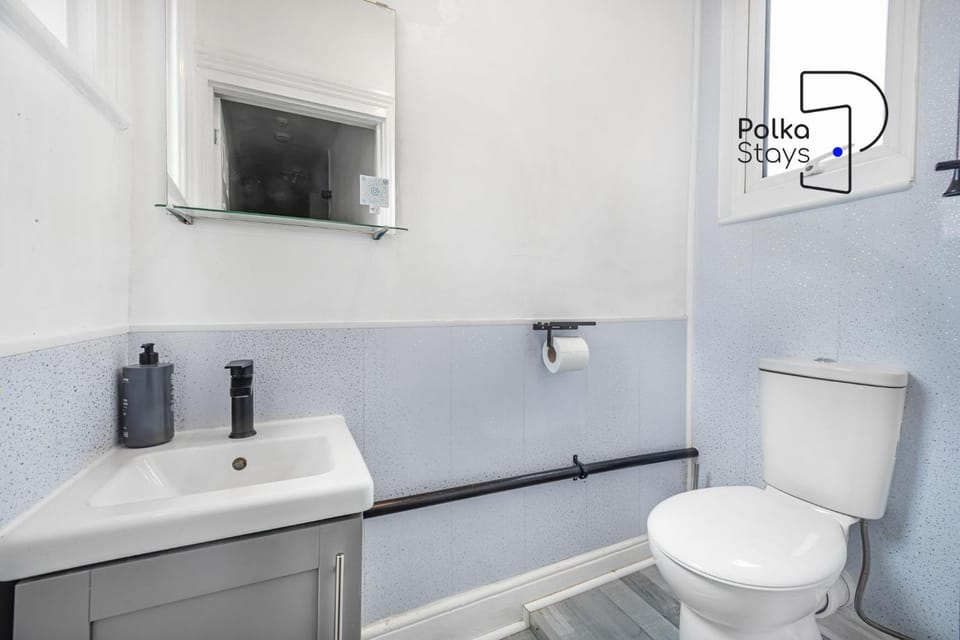 Toilet, Bathroom