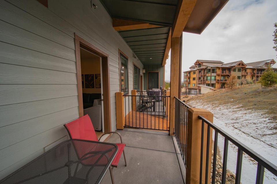 Clearwater Lofts Bldg 3 103 by SummitCove Lodging in Colorado House in Keystone