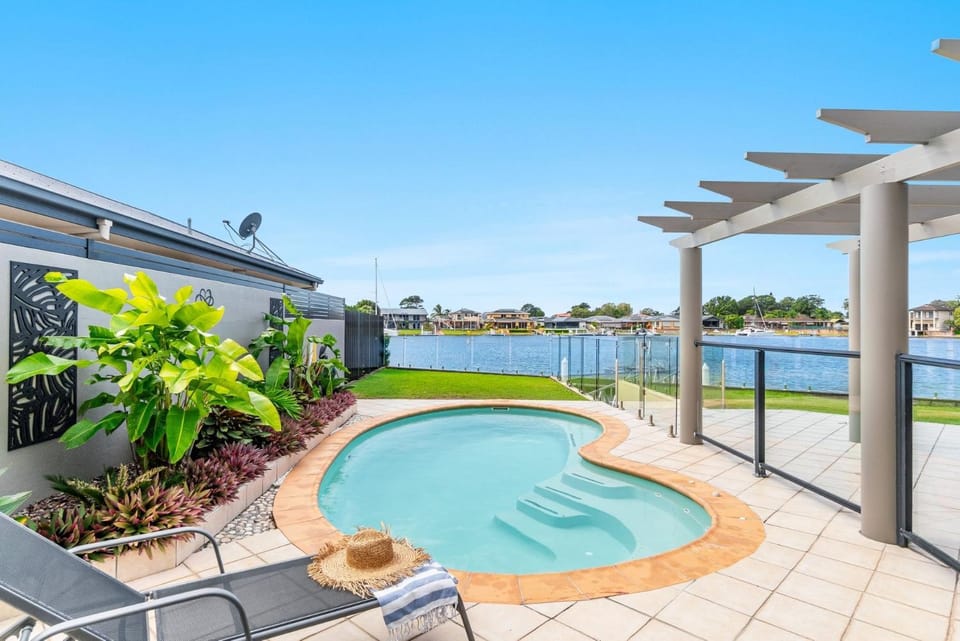 Patio, Day, Natural landscape, Garden view, Pool view, Swimming pool