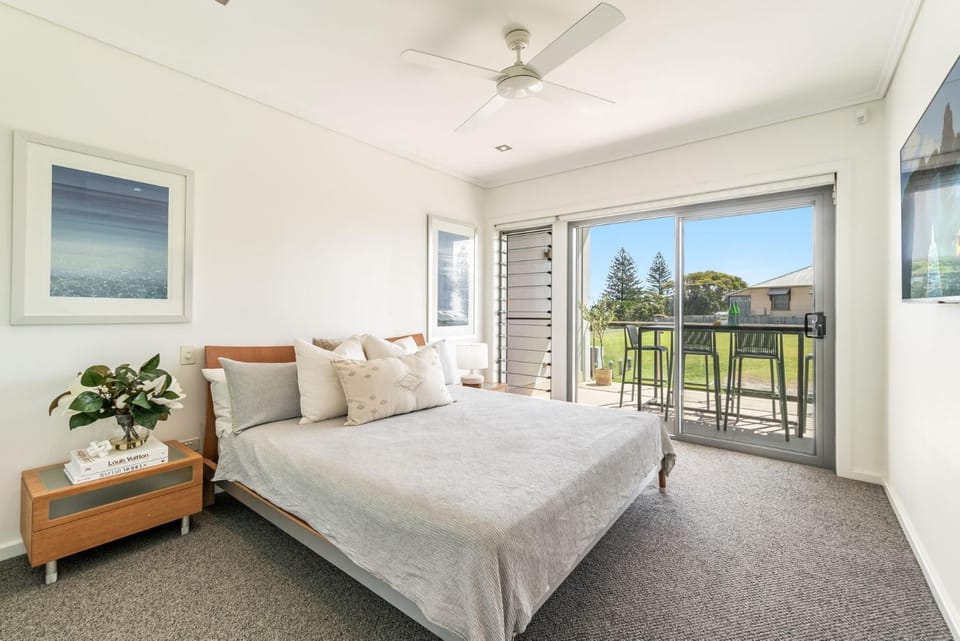 Balcony/Terrace, Photo of the whole room, Bedroom