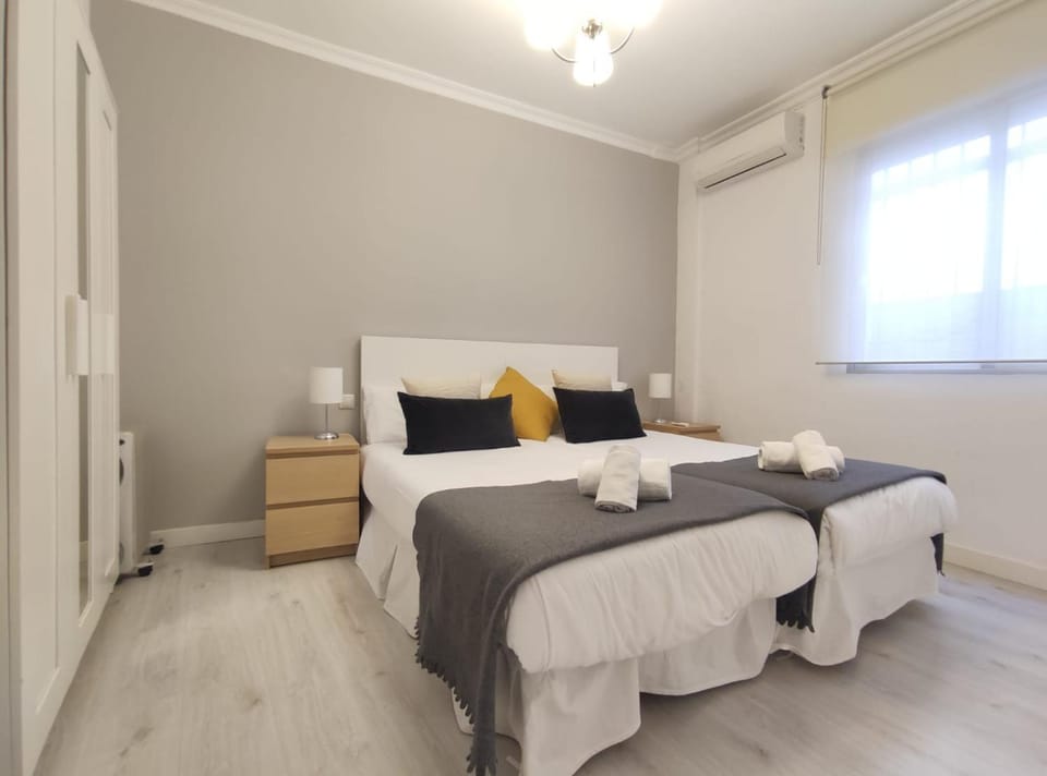 Covadonga Suite Home Apartment in Seville
