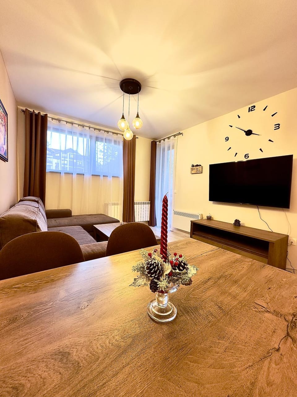 Communal lounge/ TV room