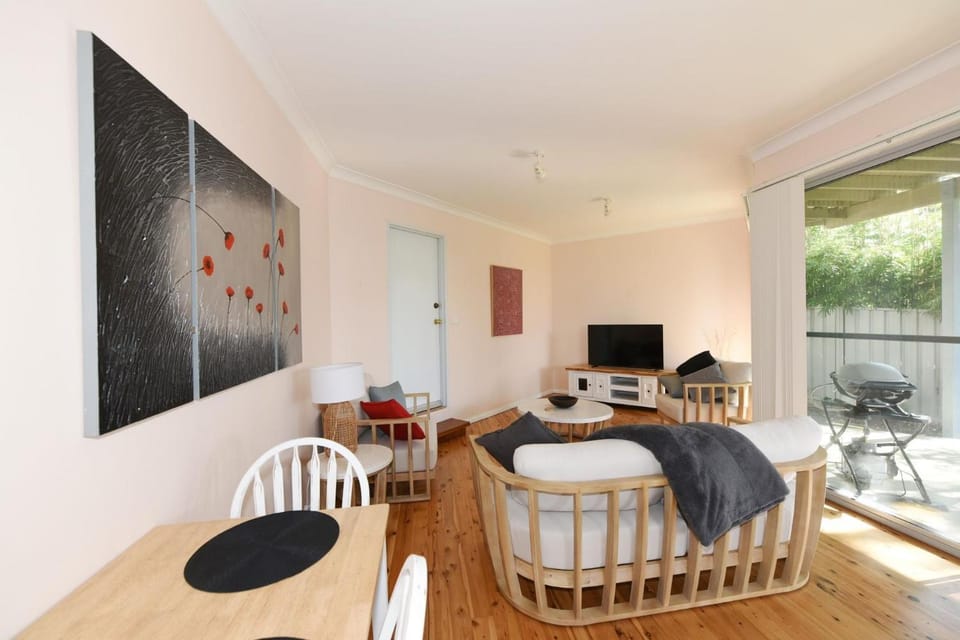 3 Beaches - Belle Escapes Jervis Bay Apartment in Vincentia