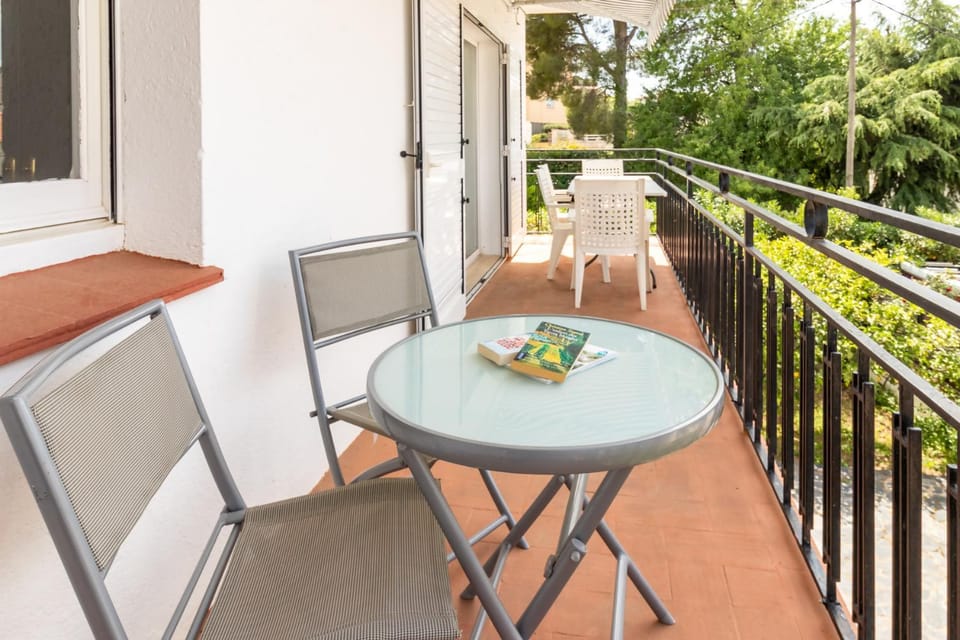 La Farella 60 - Apartamento con balcón Apartment in Alt Empordà