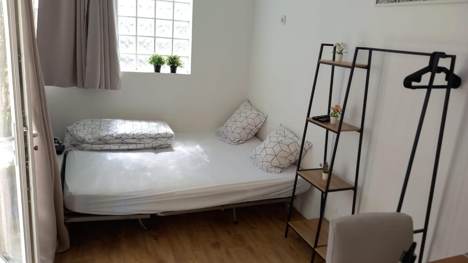 Studio avec terrasse Paris Sud Apartment in Île-de-France