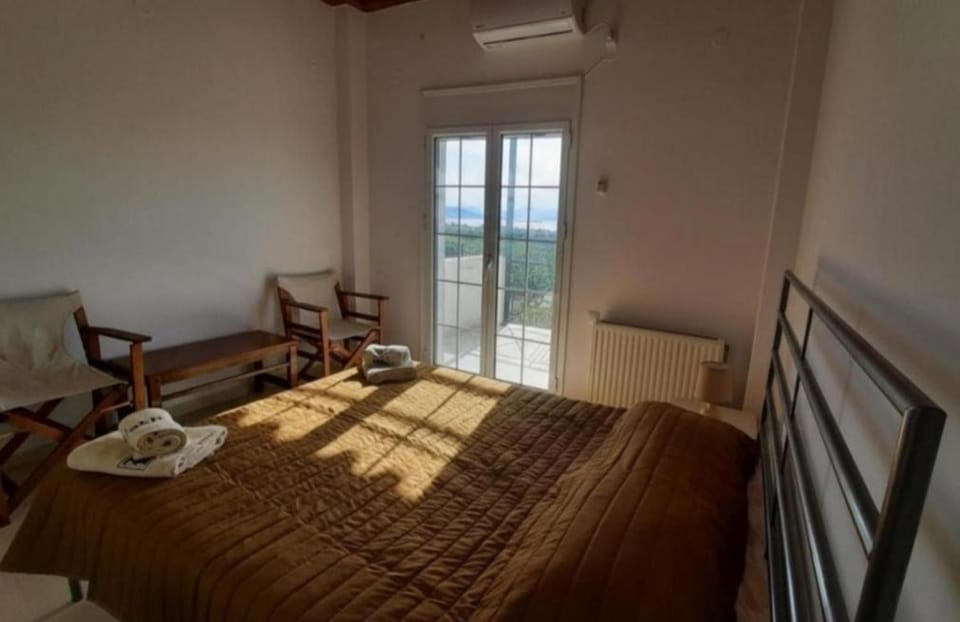 MOSXONAS House Apartment in Argolis, Greece