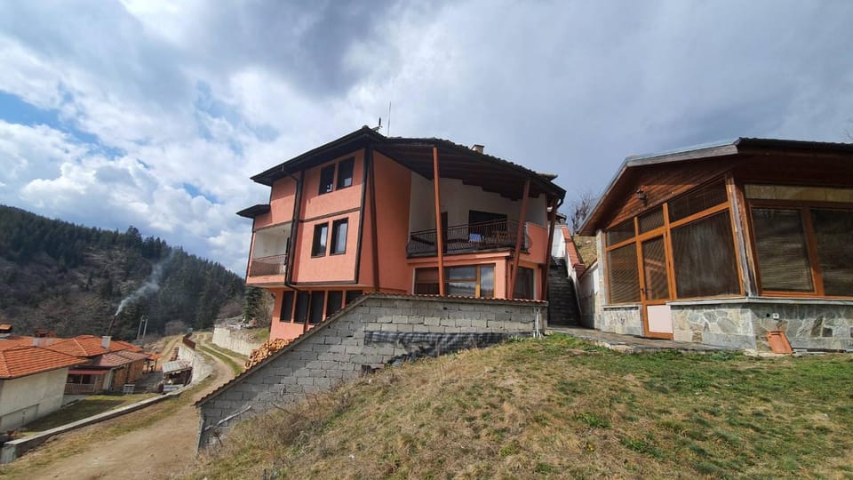 Вила Родопи Bed and Breakfast in Decentralized Administration of Macedonia and Thrace