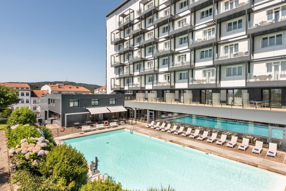 Property building, Pool view, Swimming pool