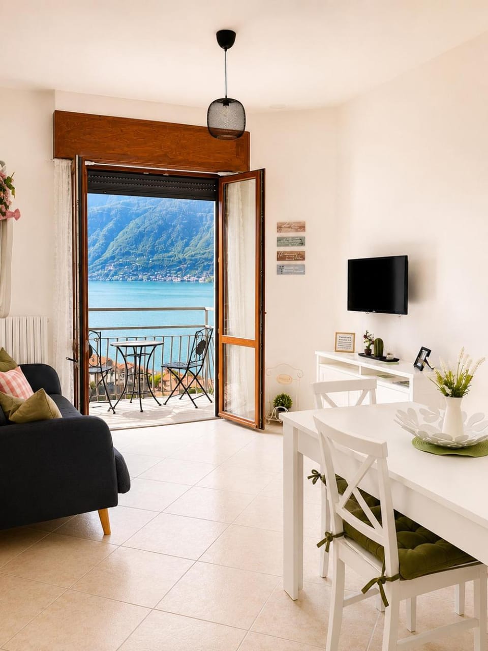 Little house Lezzeno Apartment in Lombardy