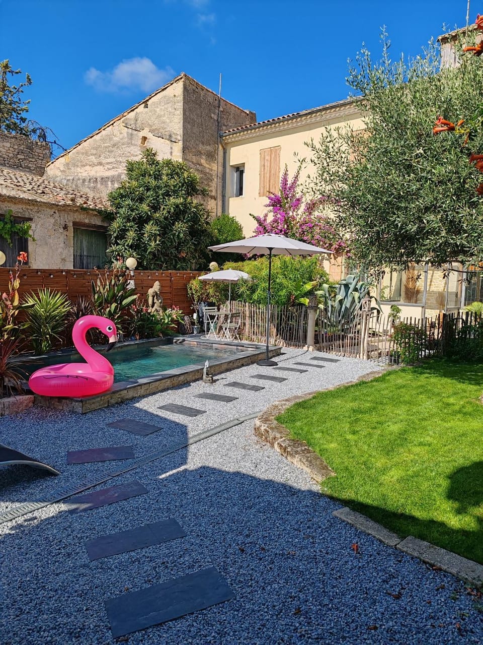 _Linstant_zen_ Vacation rental in Lunel