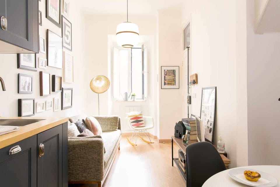 Kitchen or kitchenette, Living room
