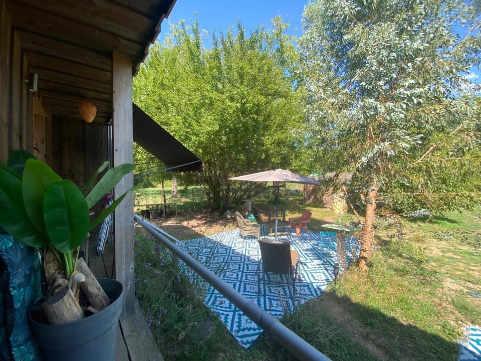 Gite Wildflower Lane House in Montignac
