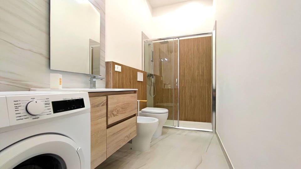 Bathroom, washing machine