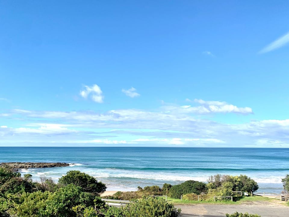 Surf Shack House in Victoria